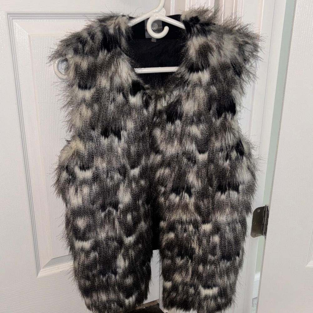 Vince Camuto Monochrome Faux Fur Vest